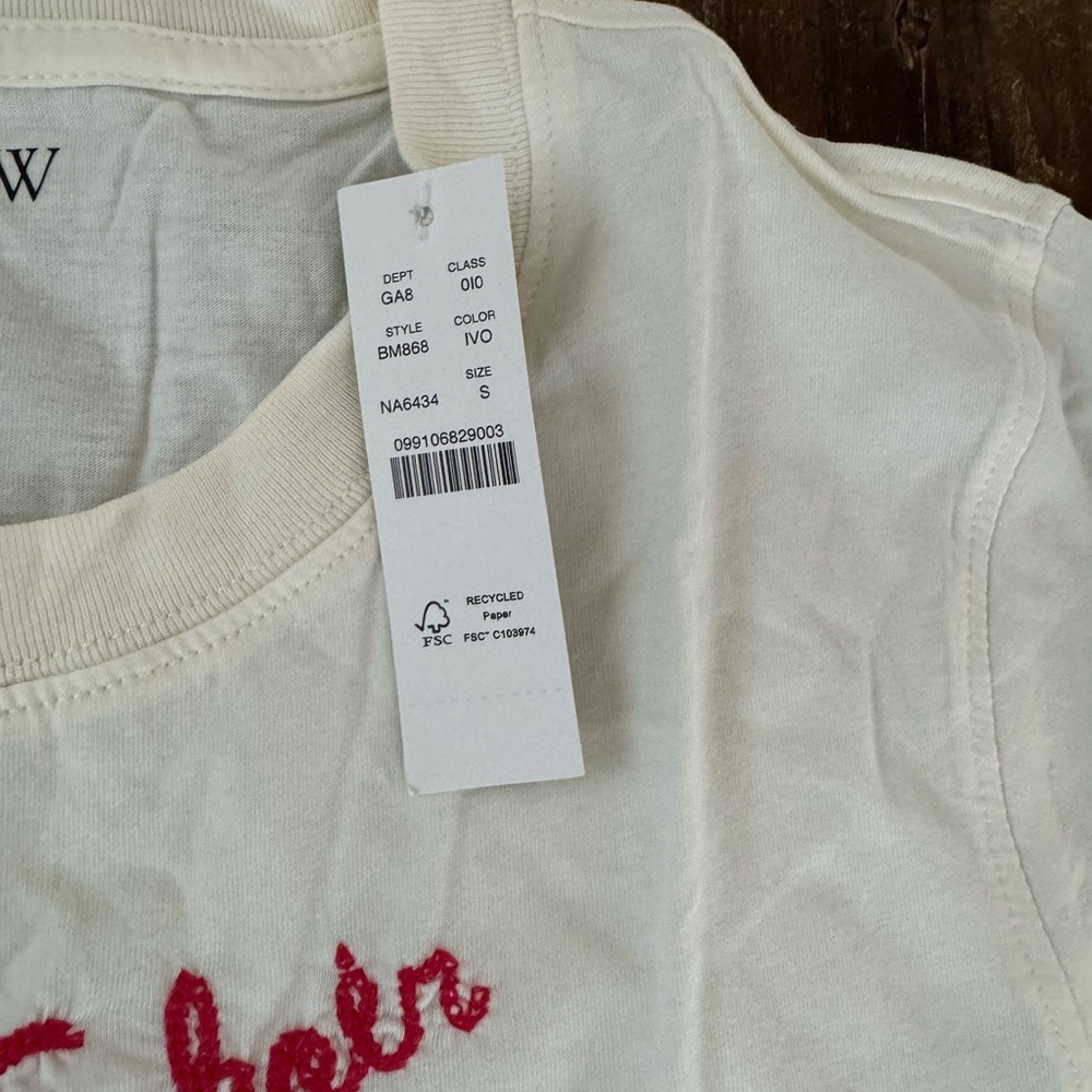 NEW! J. Crew tee, First Chair Ski Club Graphic🎿⛷️ - Picture 6 of 6